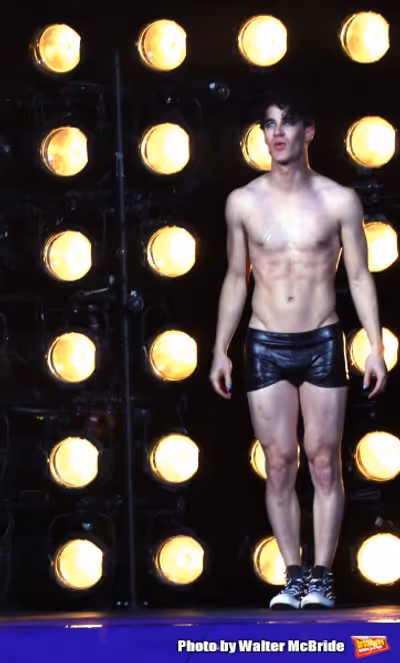 Darren Criss  Photo