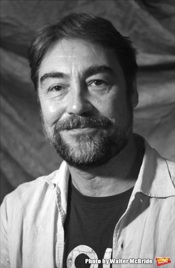 Nathaniel Parker  Photo