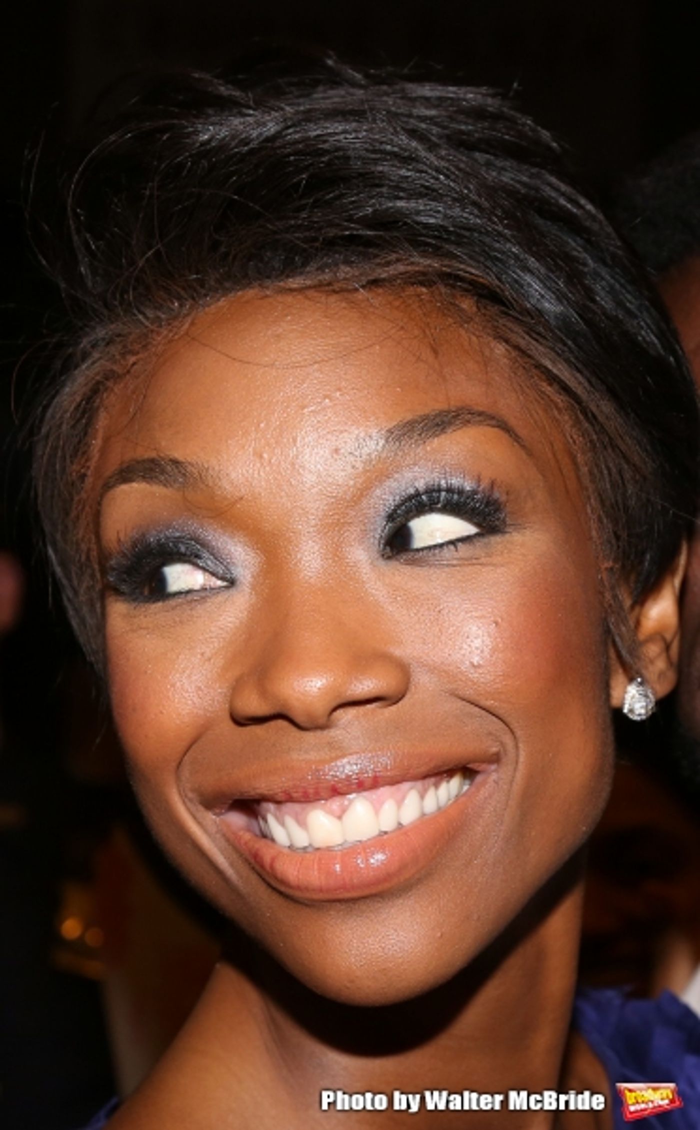 Photo Coverage: Broadway's Newest Murderess, Brandy Norwood, Greets Fans Backstage at CHICAGO! Image