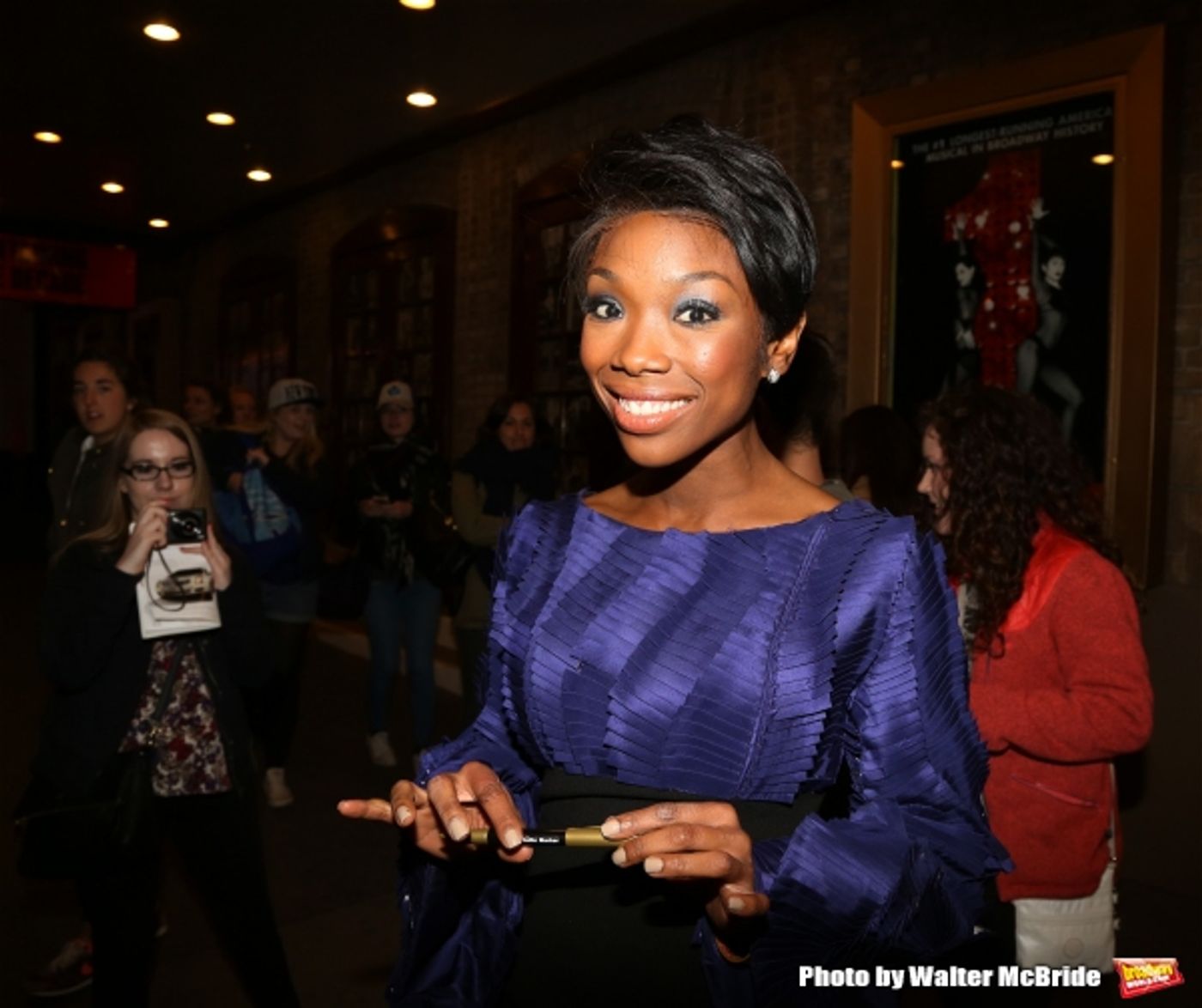 Photo Coverage: Broadway's Newest Murderess, Brandy Norwood, Greets Fans Backstage at CHICAGO! Image