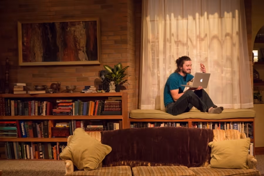 Photo Flash: First Look at Artists Rep's 4000 MILES Image