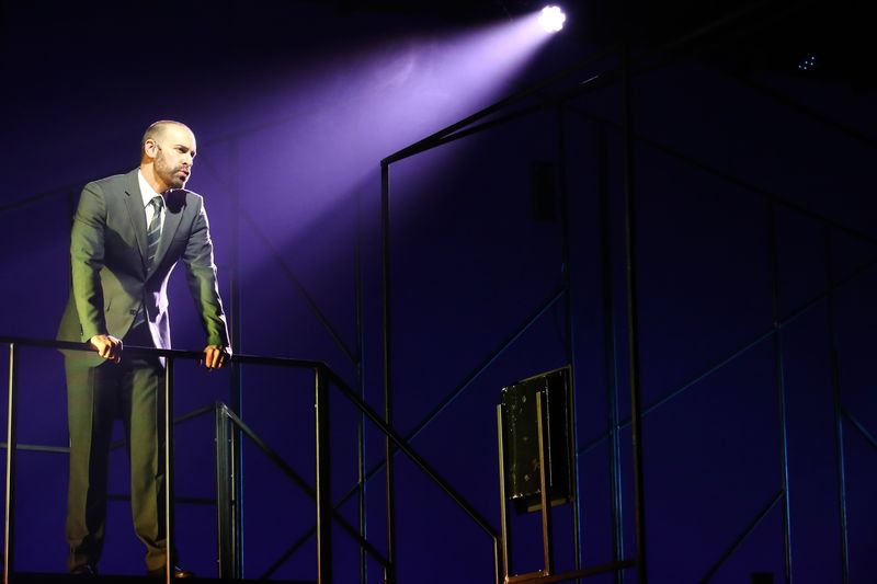 Photo Flash: First Look at Lauren Kennedy and More in North Carolina Theatre's NEXT TO NORMAL — photo 17 of 21