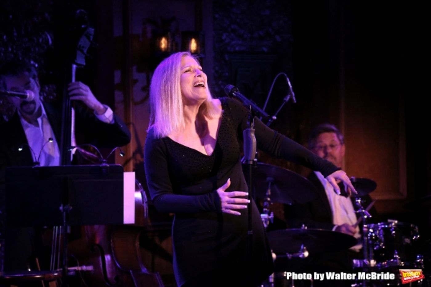 Exclusive Photo Coverage: Roslyn Kind Returns to 54 Below Exclusive Photo Coverage: Roslyn Kind Returns to 54 Below Image