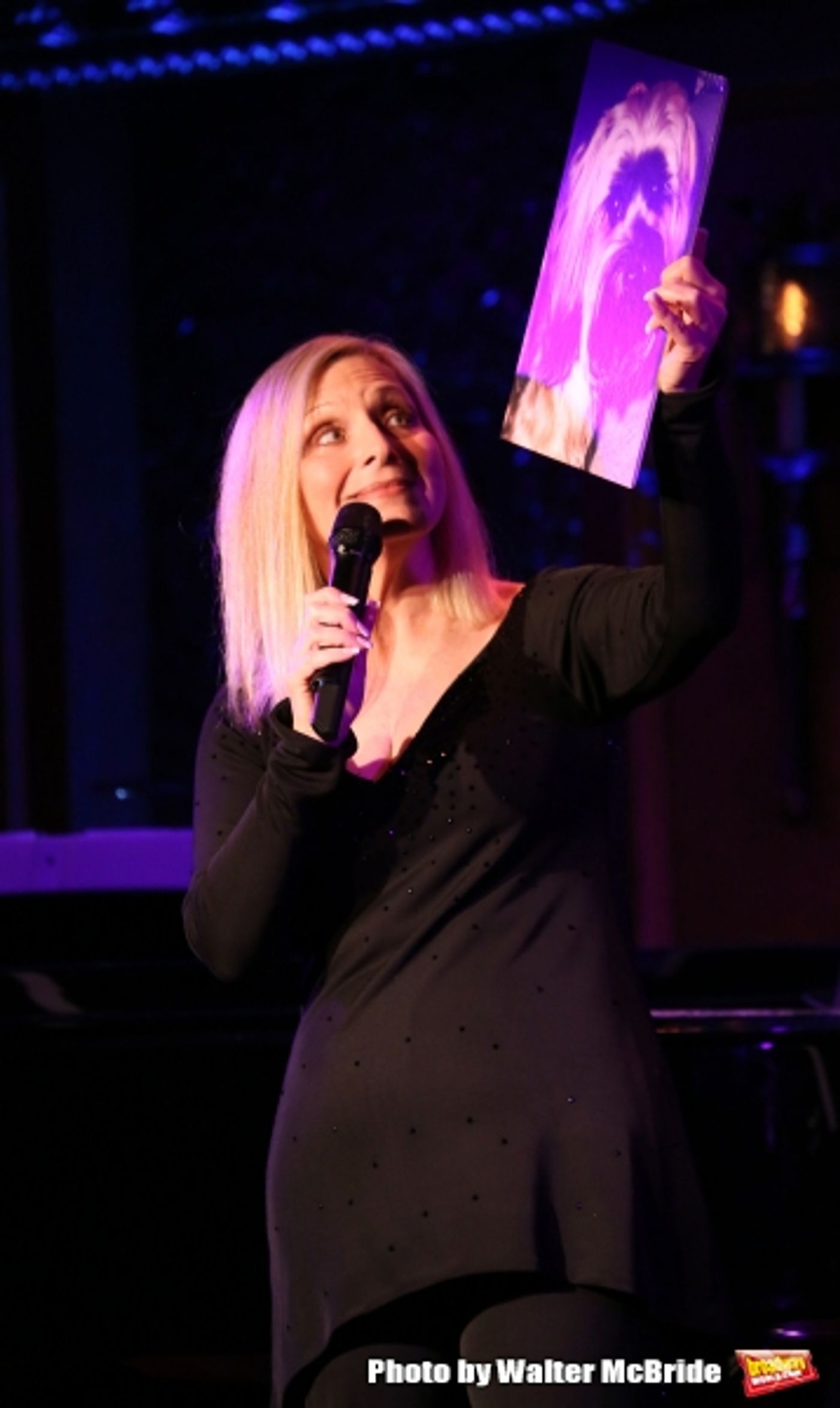 Exclusive Photo Coverage: Roslyn Kind Returns to 54 Below Exclusive Photo Coverage: Roslyn Kind Returns to 54 Below Image