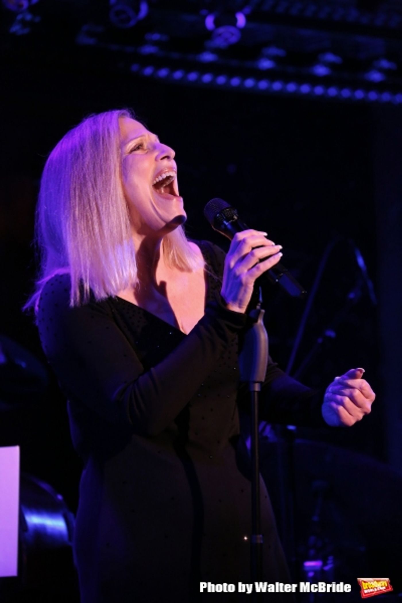 Exclusive Photo Coverage: Roslyn Kind Returns to 54 Below Exclusive Photo Coverage: Roslyn Kind Returns to 54 Below Image