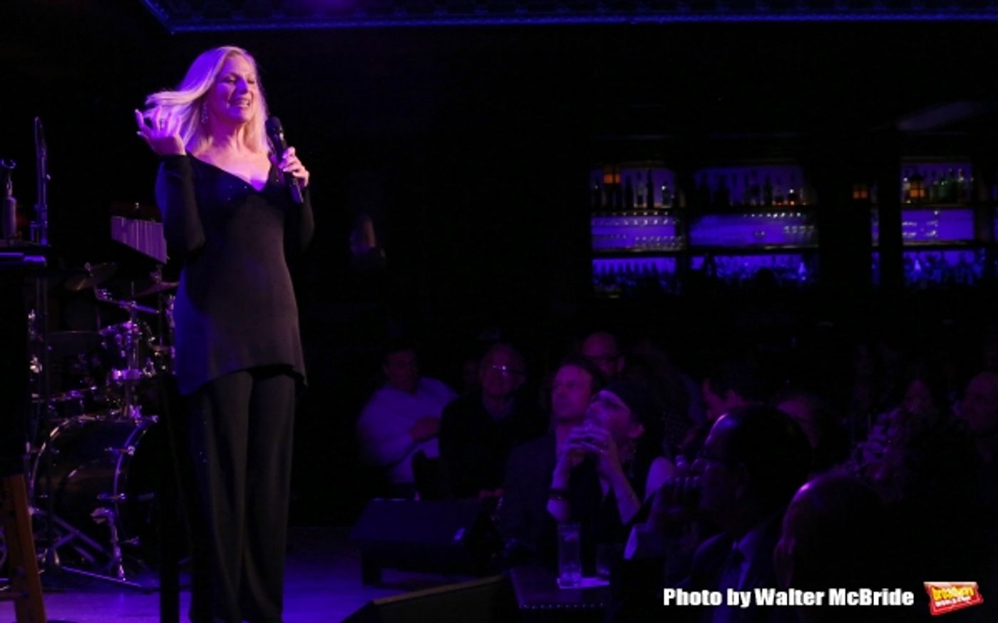 Exclusive Photo Coverage: Roslyn Kind Returns to 54 Below Exclusive Photo Coverage: Roslyn Kind Returns to 54 Below Image