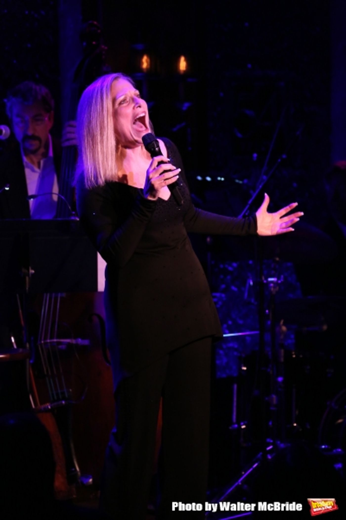 Exclusive Photo Coverage: Roslyn Kind Returns to 54 Below Exclusive Photo Coverage: Roslyn Kind Returns to 54 Below Image
