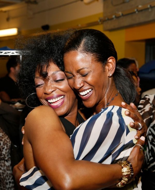 Cast member Shanesia Davis and actress JoNell Kennedy Photo