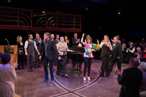 Jessie Mueller and company Photo