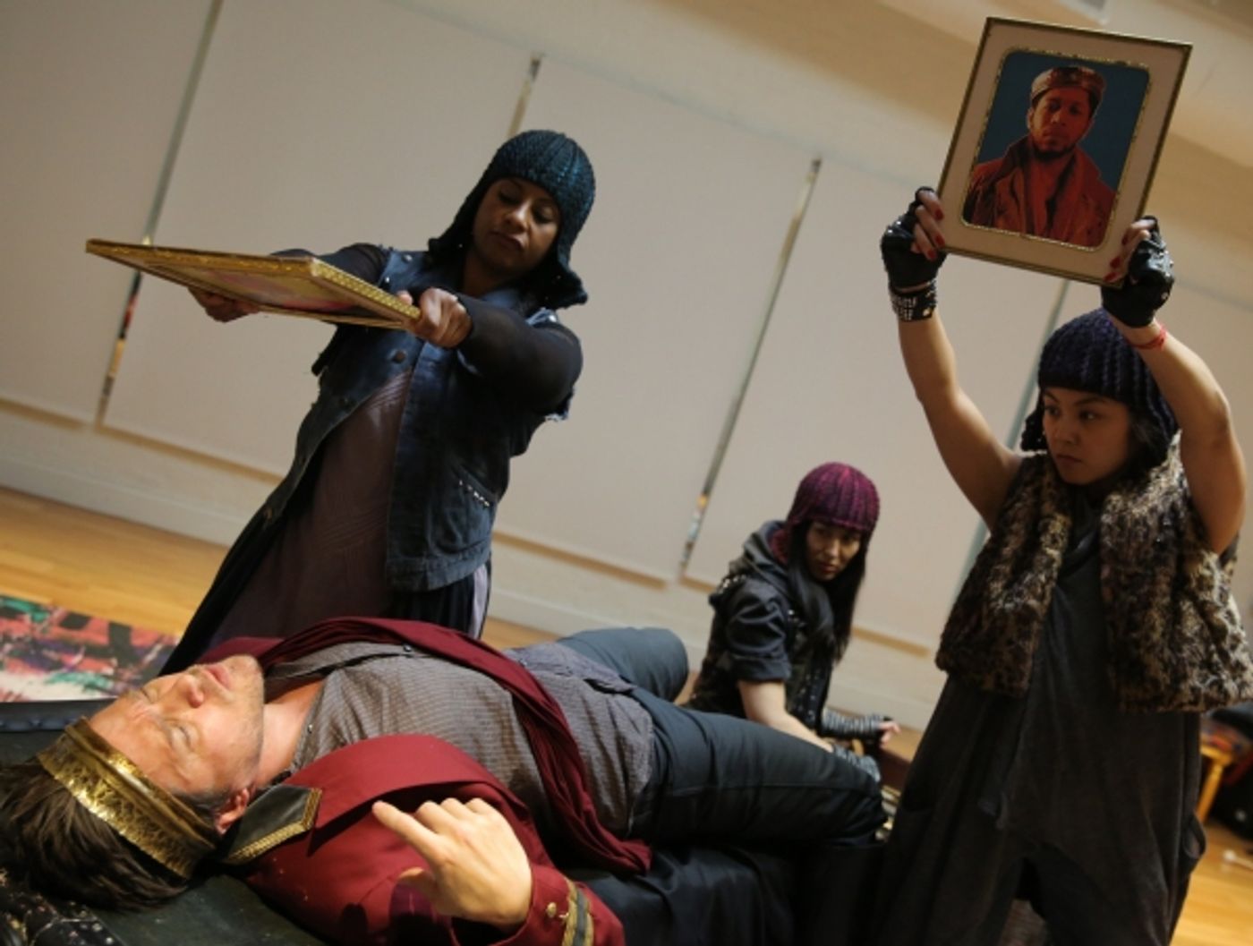 Photo Flash: First Look at MACBETH, Touring with The Public's Mobile Shakespeare Unit  Image