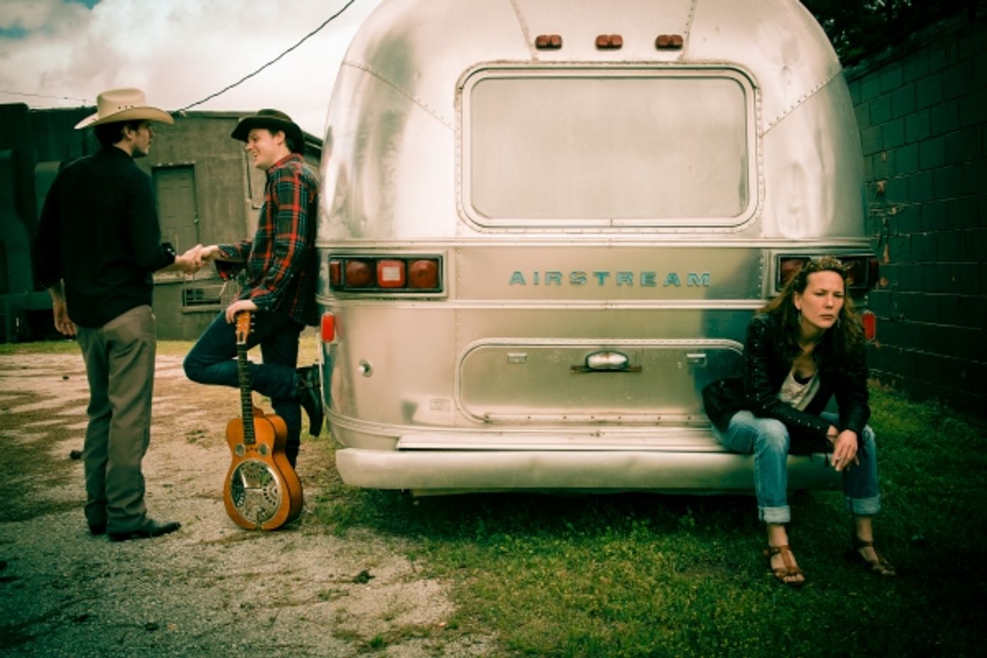 Photo Flash: Sneak Peek at NEW COUNTRY, Opening This Month at Cherry Lane  Image