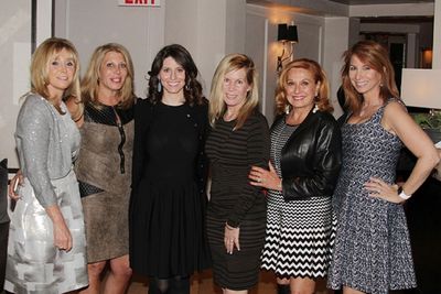 Iris Smith, Dottie Herman, Tara Swibel, Linda Rice, MIchele Rela and Jill Zarin Photo
