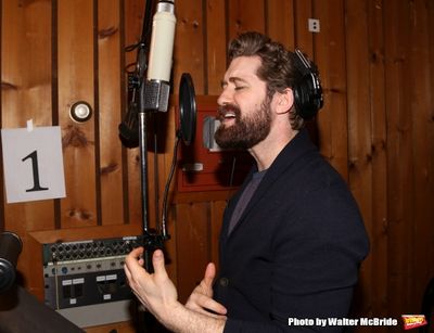 Matthew Morrison  Photo