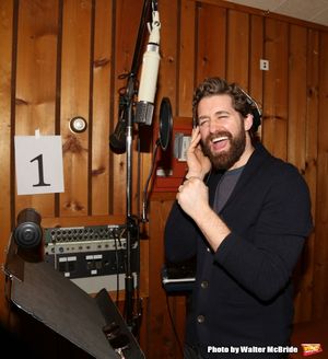 Matthew Morrison Photo