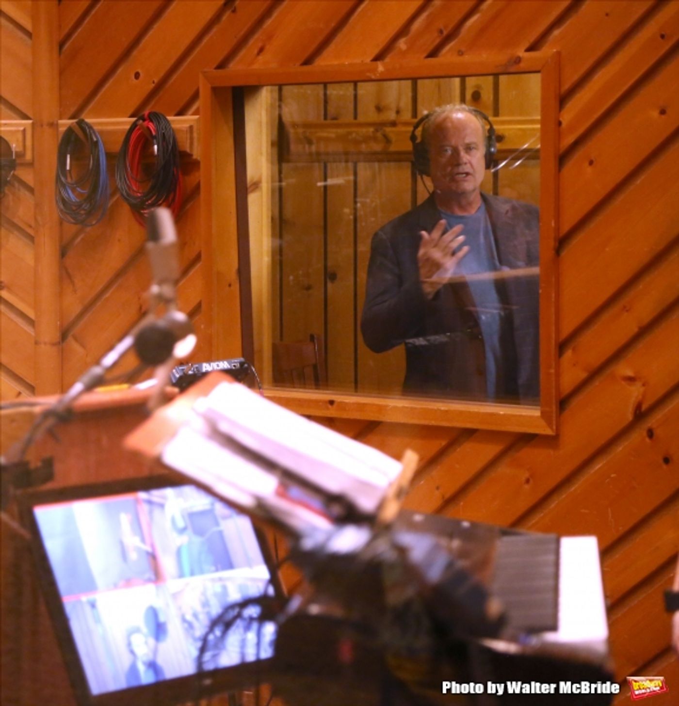 Photo Coverage: In the Recording Studio with the Cast of Broadway's FINDING NEVERLAND; Album Out Next Month!  Image