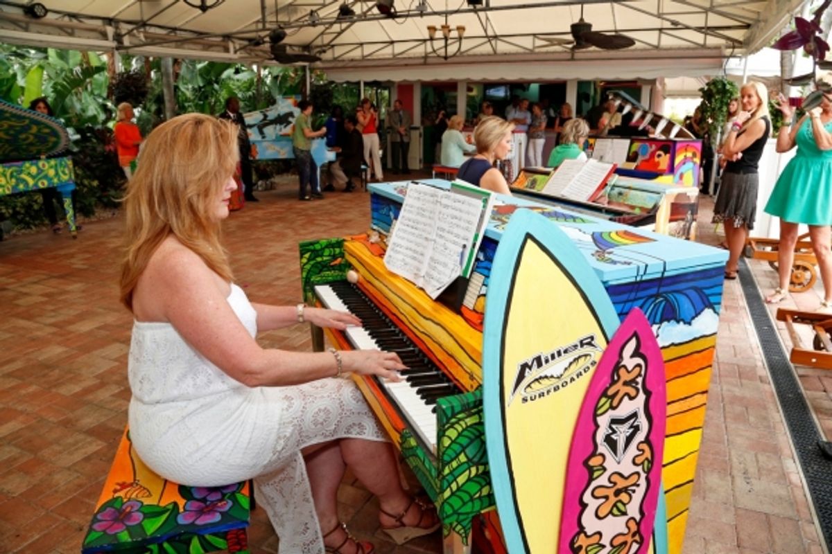 Robin Arrigo & pianists at play at 