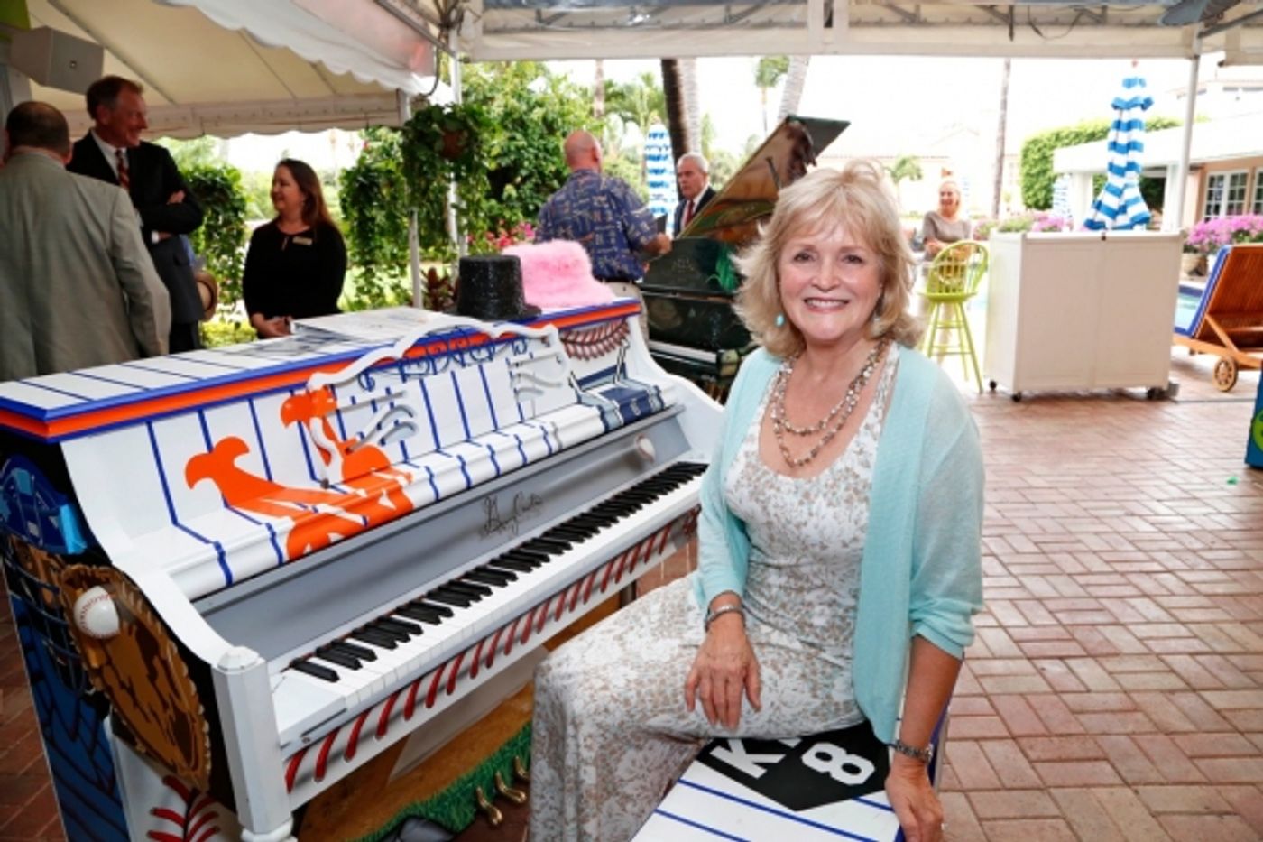 Photo Flash: Kretzer Piano Music Foundation Kicks Off GREAT GIVE 2015 with 9-Piano Serenade at The Colony  Image