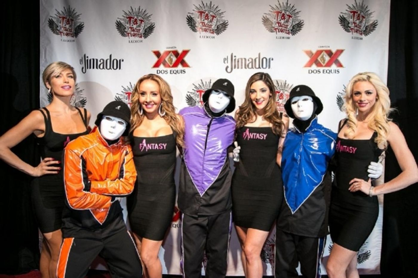 Photo Flash: UFC Ring Girl Arianny Celeste Hosts 'Sexy de Mayo Dos' Fiesta at Tacos & Tequila Photo Flash: UFC Ring Girl Arianny Celeste Hosts 'Sexy de Mayo Dos' Fiesta at Tacos & Tequila Image