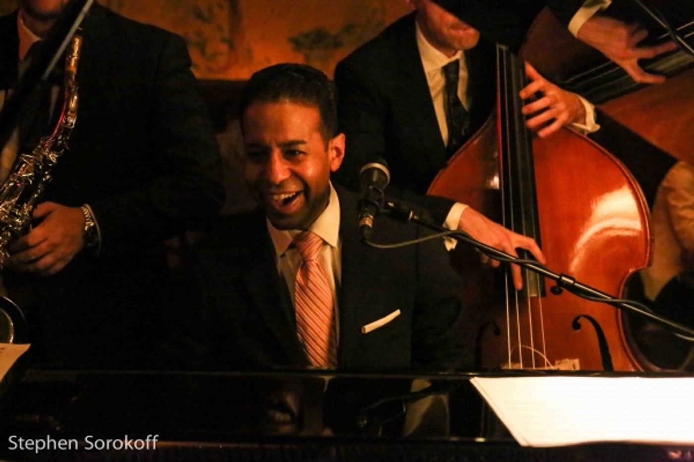 Photo Coverage: Loston Harris Trio Play Bemelmans Bar  Image
