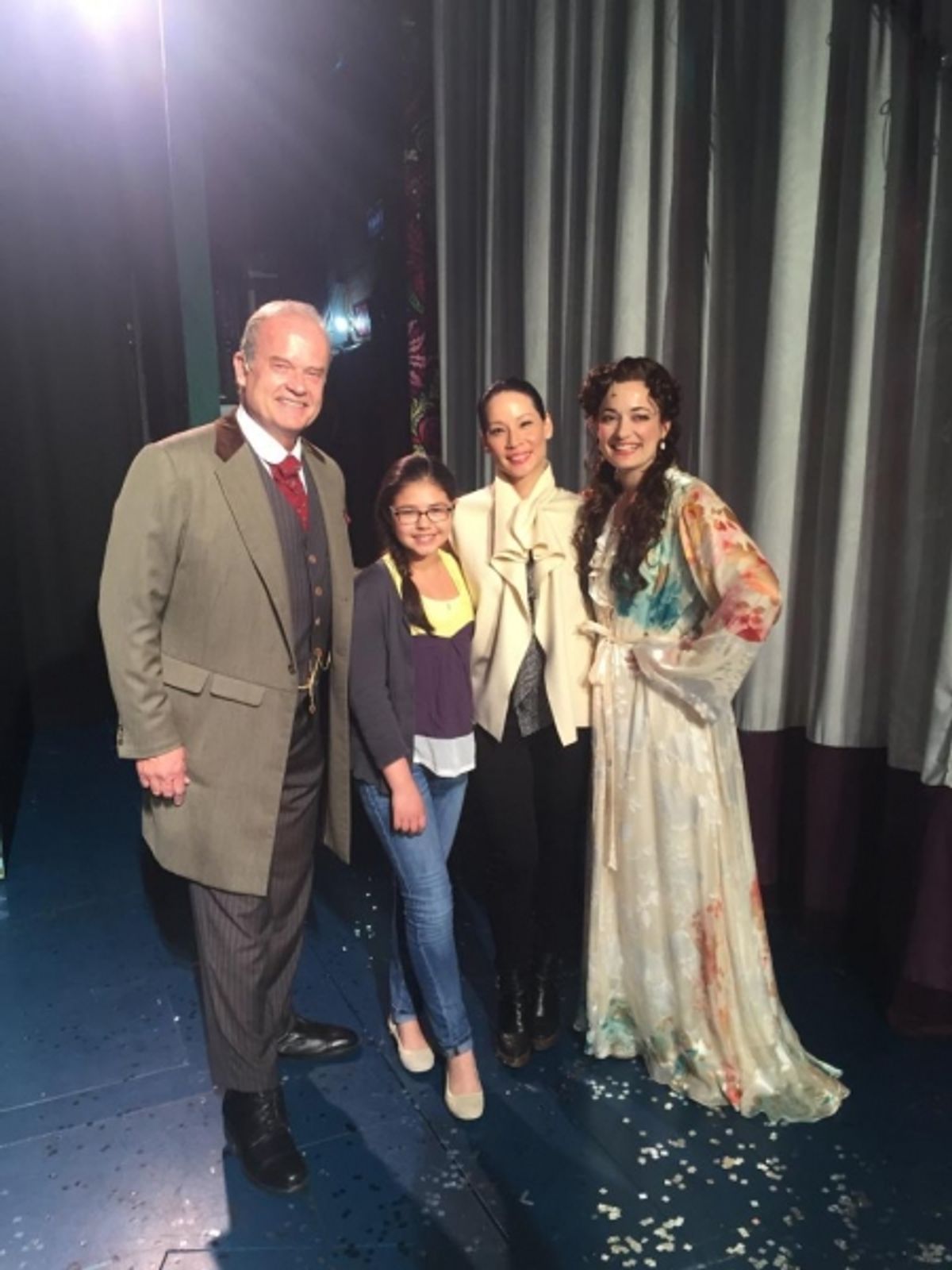 Lucy Liu and her God daughter go backstage with FINDING NEVERLAND''s Kelsey Grammer and Laura Michelle Kelly at 