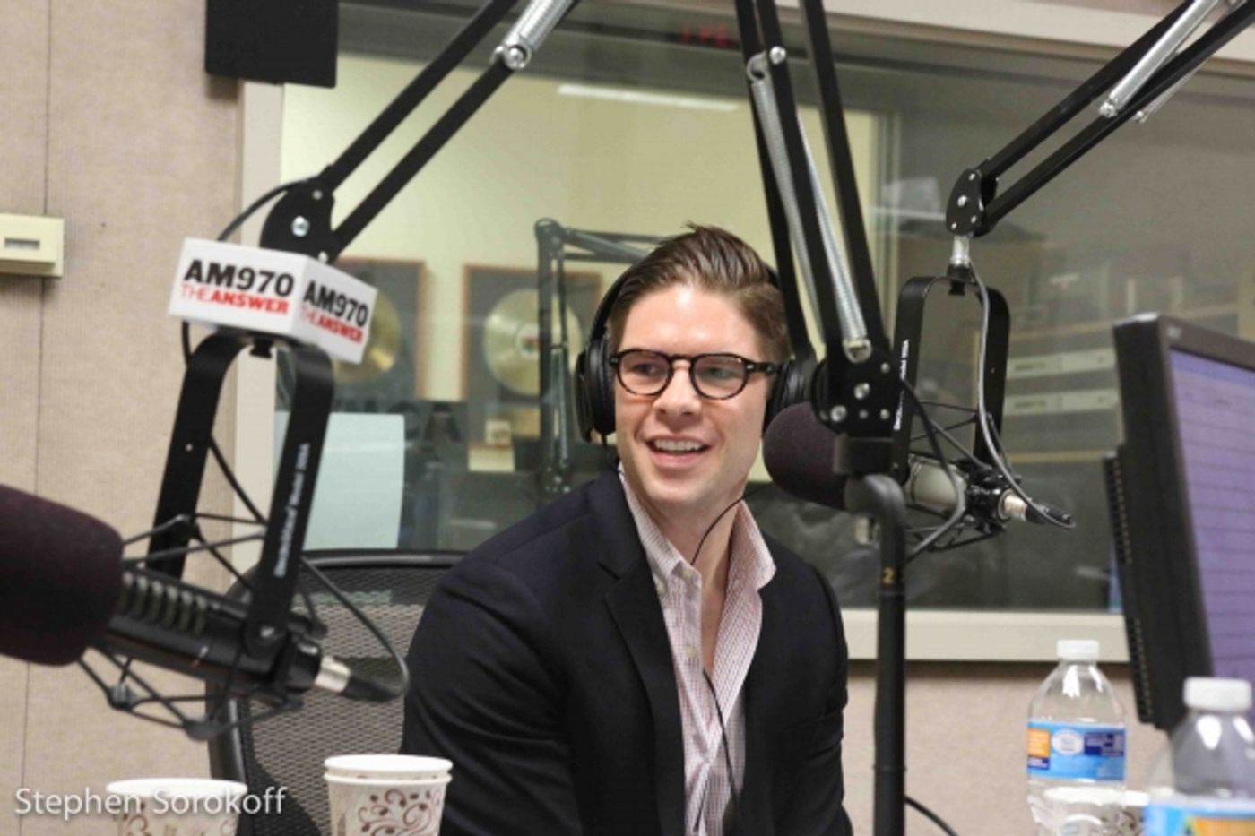 Photo Coverage: Frank DiLella Interviewed on Backstage with Peter Ledonne  Image