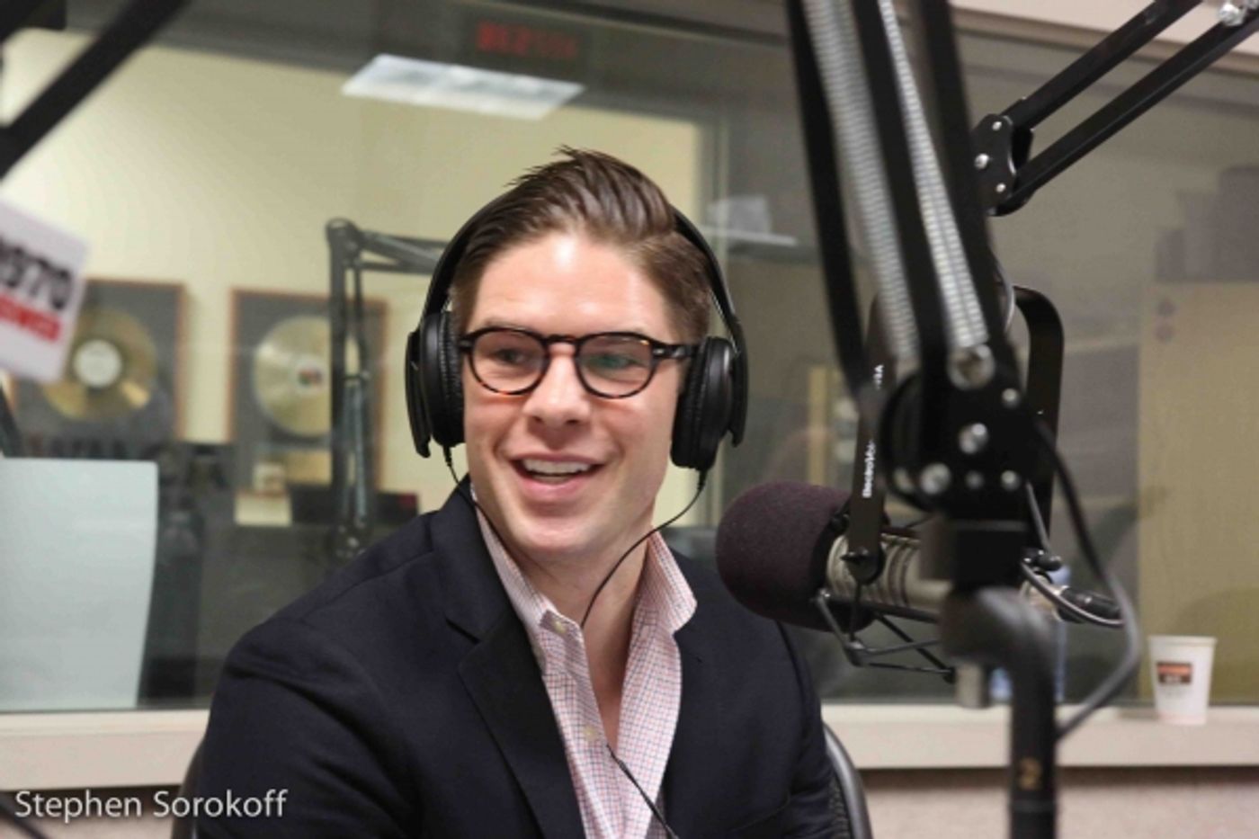 Photo Coverage: Frank DiLella Interviewed on Backstage with Peter Ledonne  Image