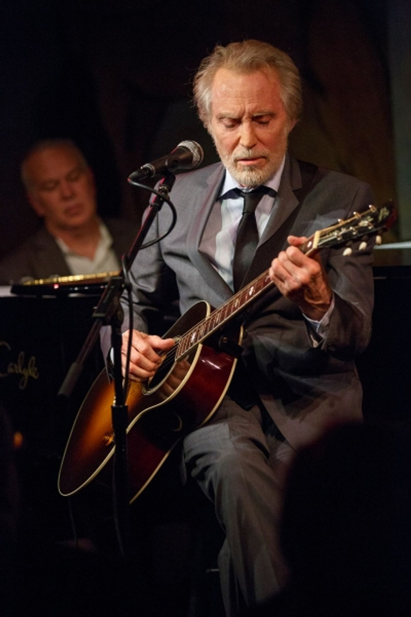 Photo Flash: Singer-Songwriter JD Souther Plays Cafe Carlyle Photo Flash: Singer-Songwriter JD Souther Plays Cafe Carlyle Image