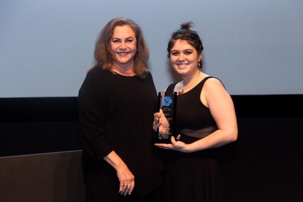 Kathleen Turner and winner of the Human Spirit Award: Alexandra Kopec, The Artificial Photo