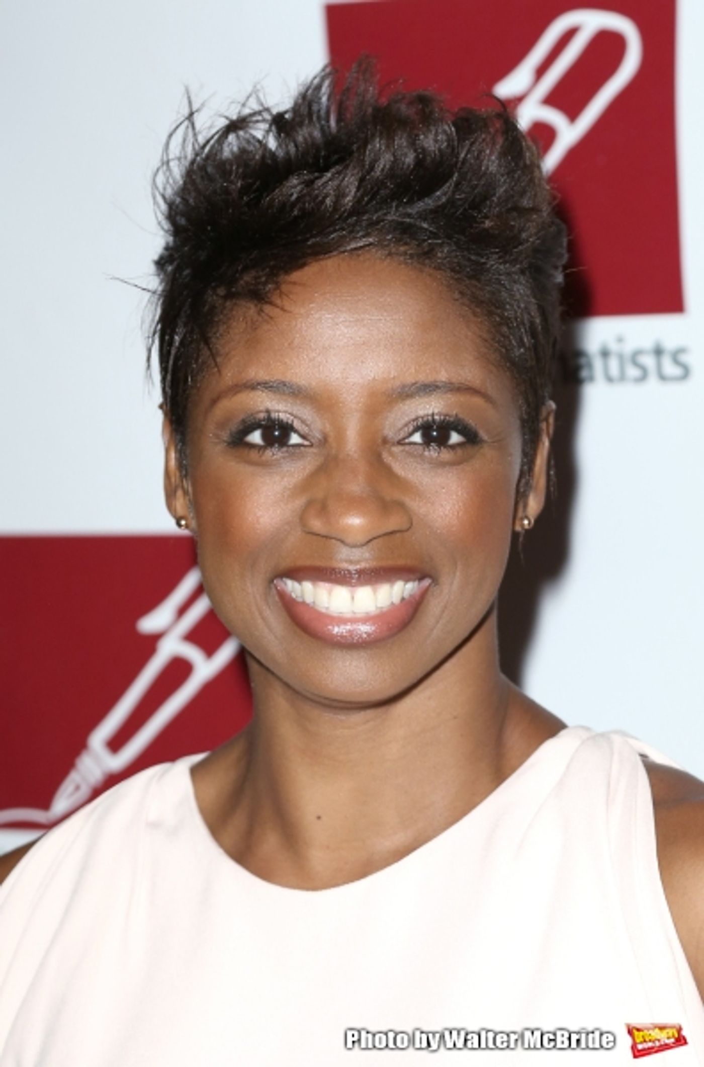 Photo Coverage: New Dramatists Honor Brian Stokes Mitchell at Spring Gala!  Image