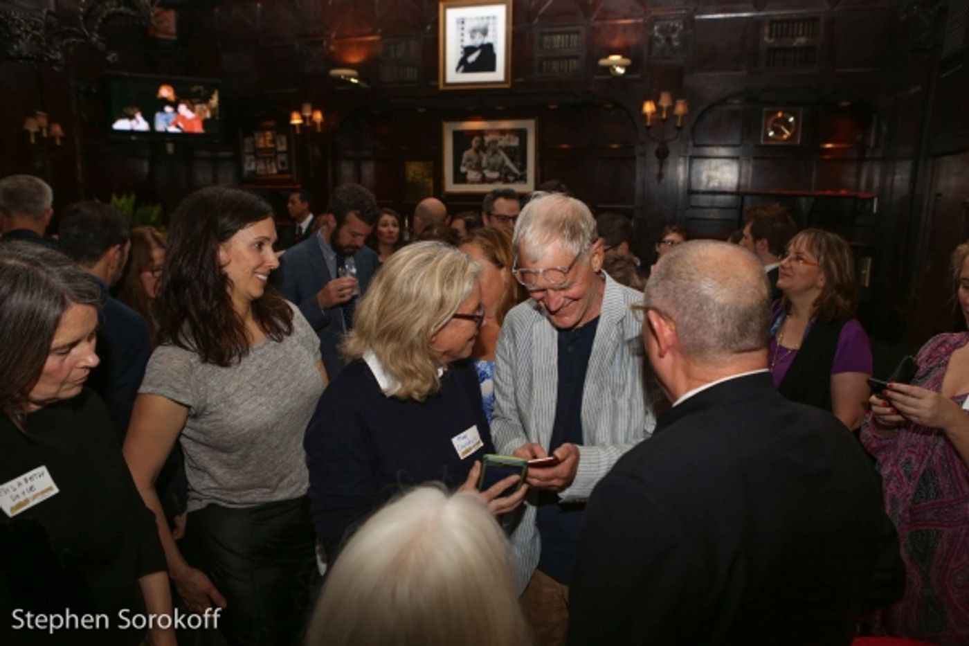 Photo Coverage: David Letterman Hosts Party at Friars Club as THE LATE SHOW Comes to an End  Image