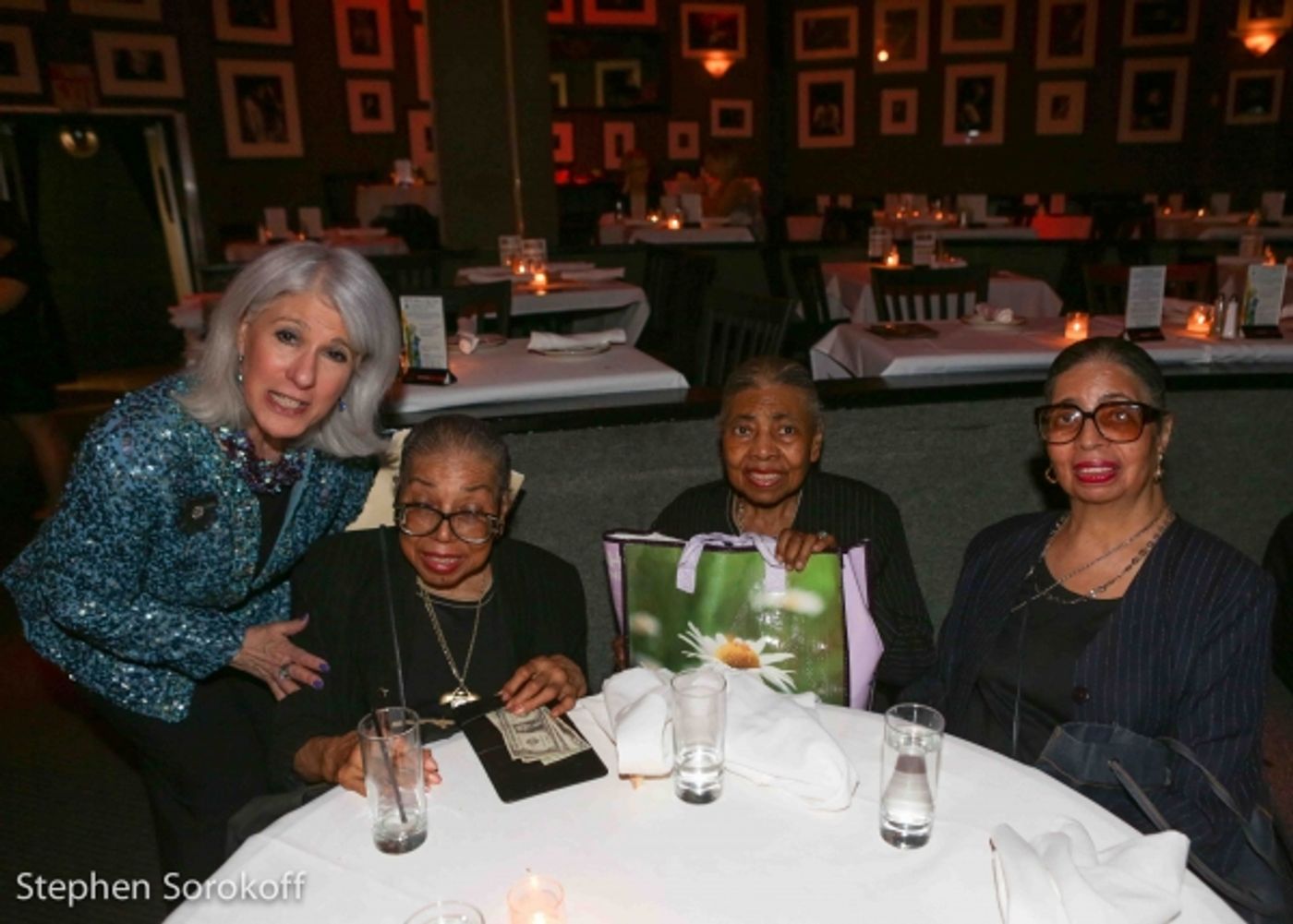 Photo Coverage: Jamie deRoy Brings Her Friends to Broadway at Birdland  Image