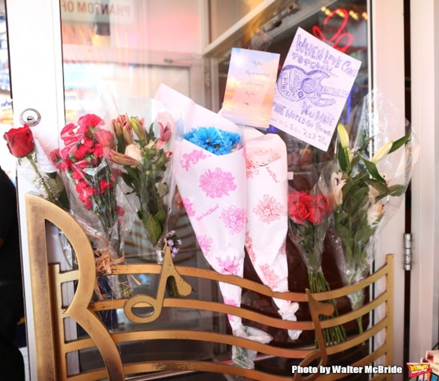 Photo Coverage: Times Square Salutes Music Legend B.B. King  Image