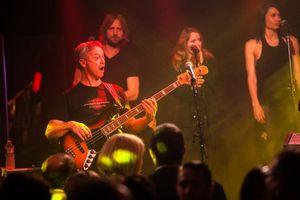 Gary Sinise and the Lt. Dan Band
@ BroadwayWorld Gary Sinise and the Lt. Dan Band
Photo