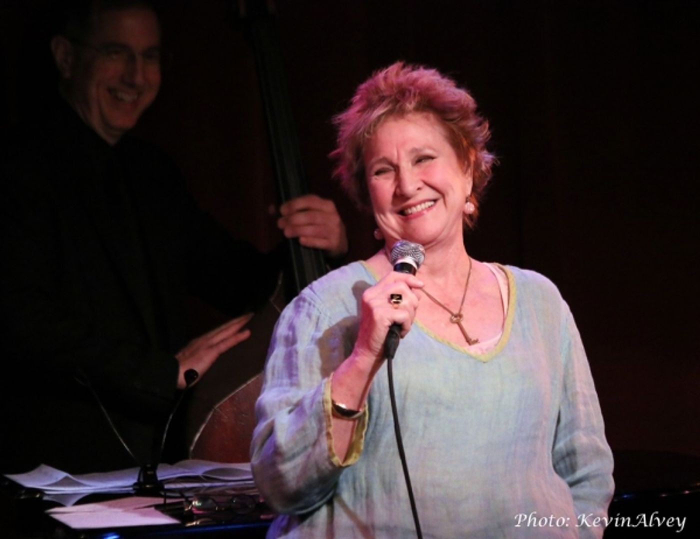 Photo Flash: Lena Hall, Hugh Panaro and More Join Jamie deRoy at Birdland  Image