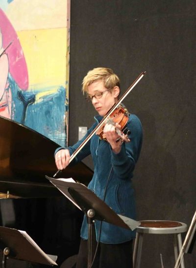 Sara Casewell, Violinist The New York Pops Photo