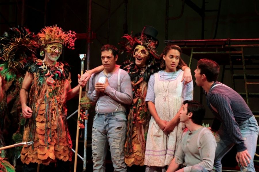Photo Flash: First Look at South Coast Repertory's PETER AND THE STARCATCHER Image