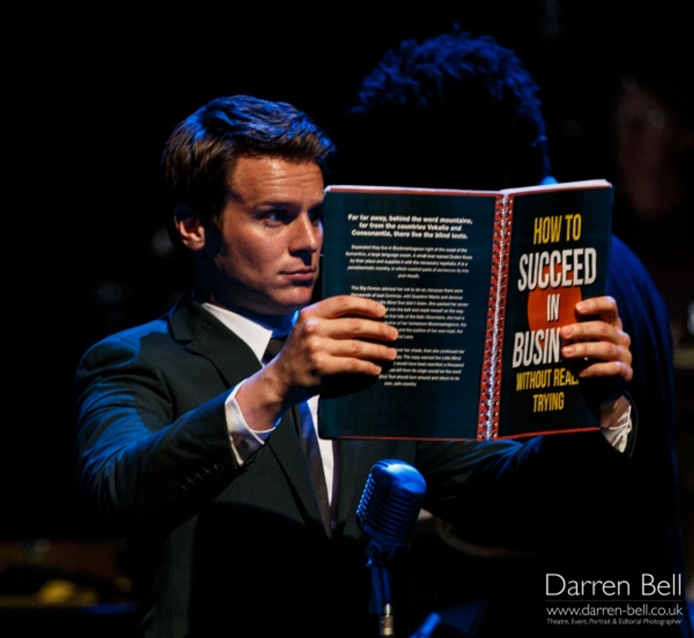 Photo Flash: Jonathan Groff, Hannah Waddingham, Cynthia Erivo and More Perform 'HOW TO SUCCEED...' in London  Image