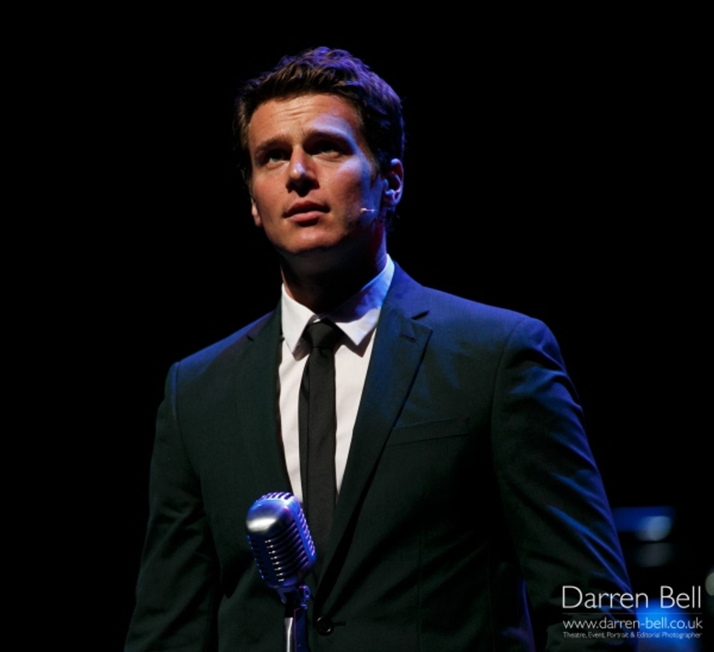 Photo Flash: Jonathan Groff, Hannah Waddingham, Cynthia Erivo and More Perform 'HOW TO SUCCEED...' in London  Image