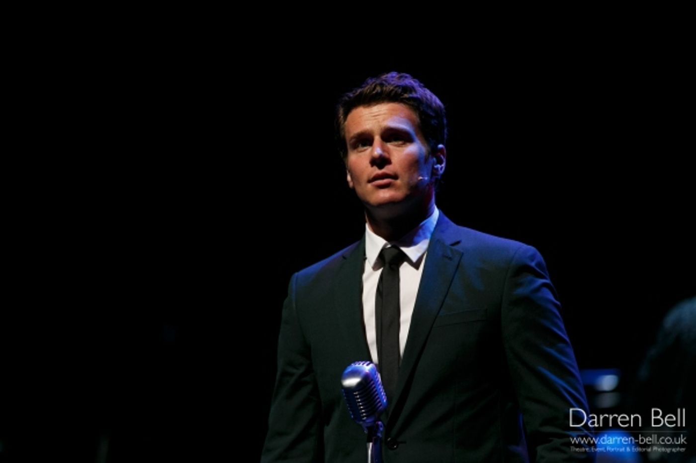 Photo Flash: Jonathan Groff, Hannah Waddingham, Cynthia Erivo and More Perform 'HOW TO SUCCEED...' in London  Image