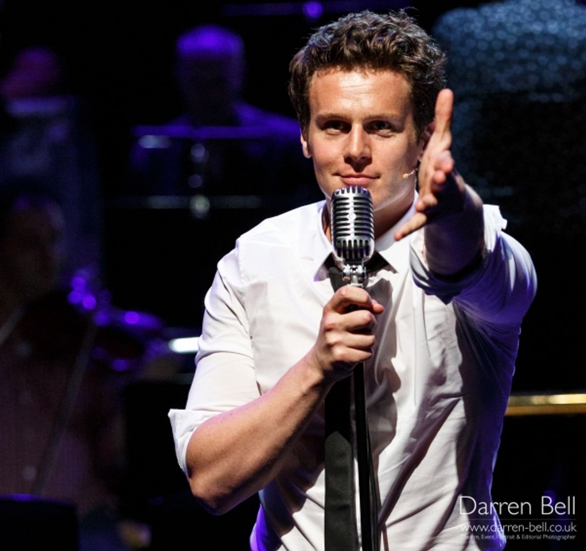 Jonathan Groff at 