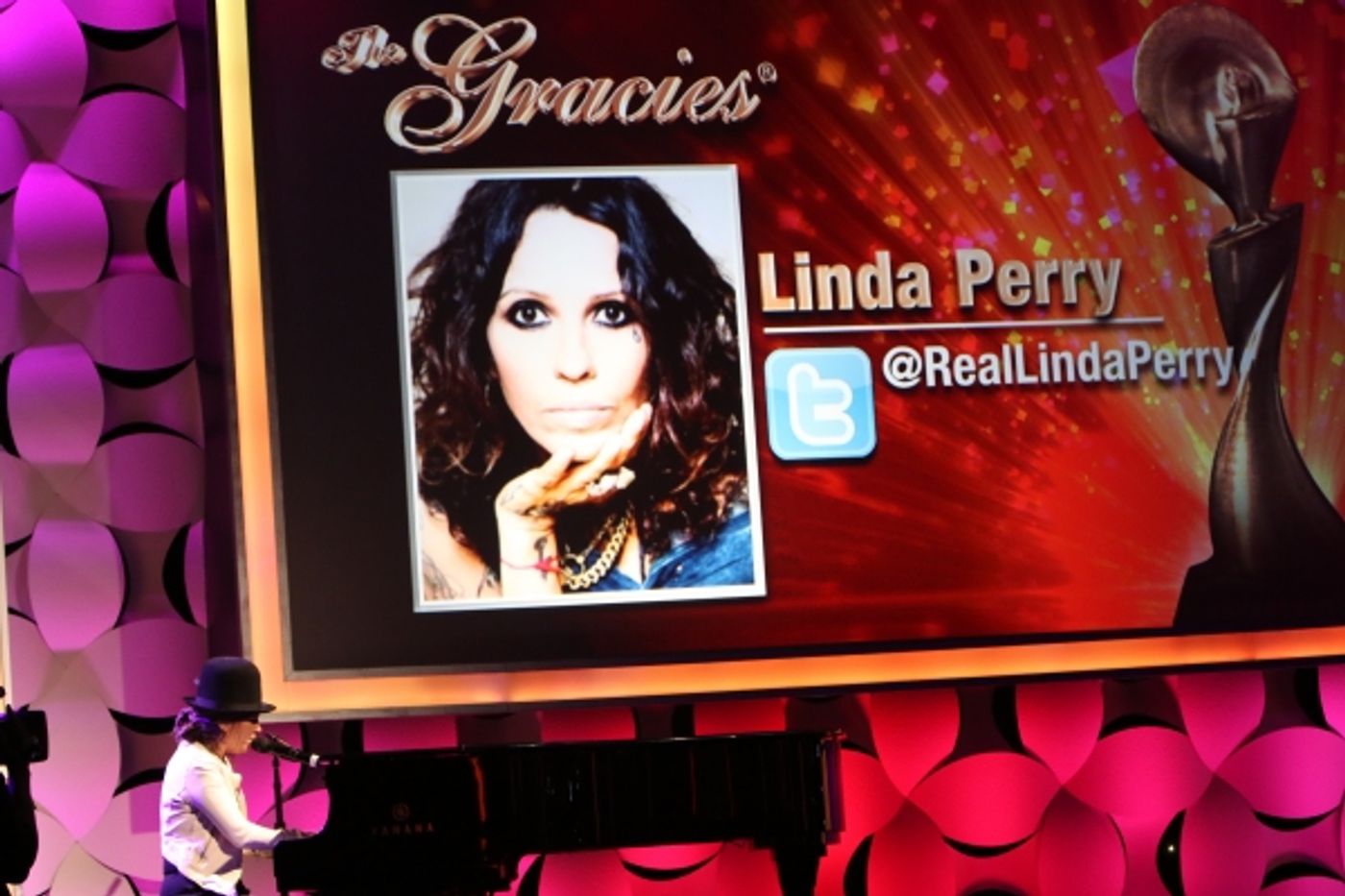 Photo Flash: Cicely Tyson, Maggie Gyllenhaal, Tracee Ellis Ross and More at Alliance for Women in Media's 2015 Gracies Awards  Image