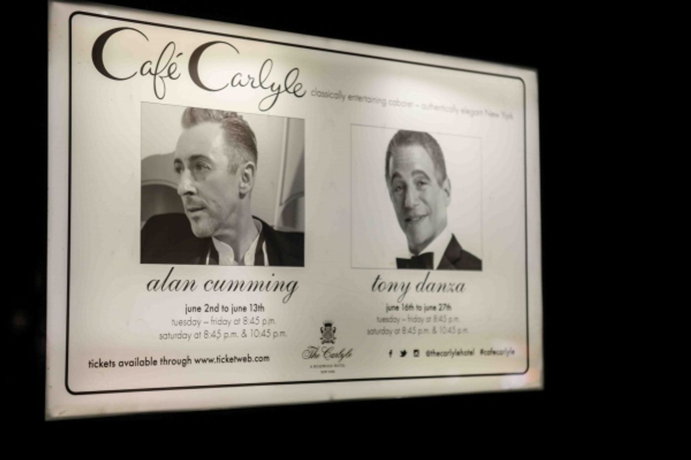 Photo Coverage: Megan Hilty Returns To Cafe Carlyle Photo Coverage: Megan Hilty Returns To Cafe Carlyle Image