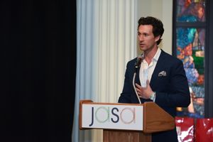 Aaron Lazar @ BroadwayWorld Aaron Lazar Photo