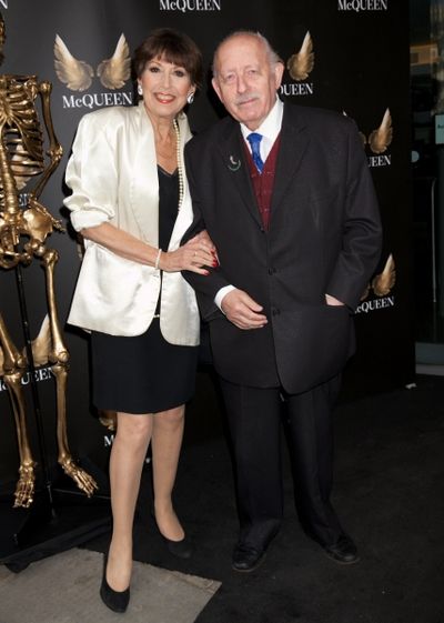 Anita Harris and her husband Mike Margolis




Anita Harris & Mike Margolis  (hu Photo