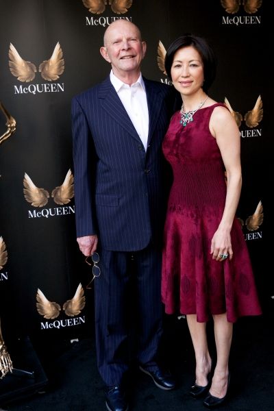 Wilbur Smith & Mokhiniso Rakhimova
 Photo