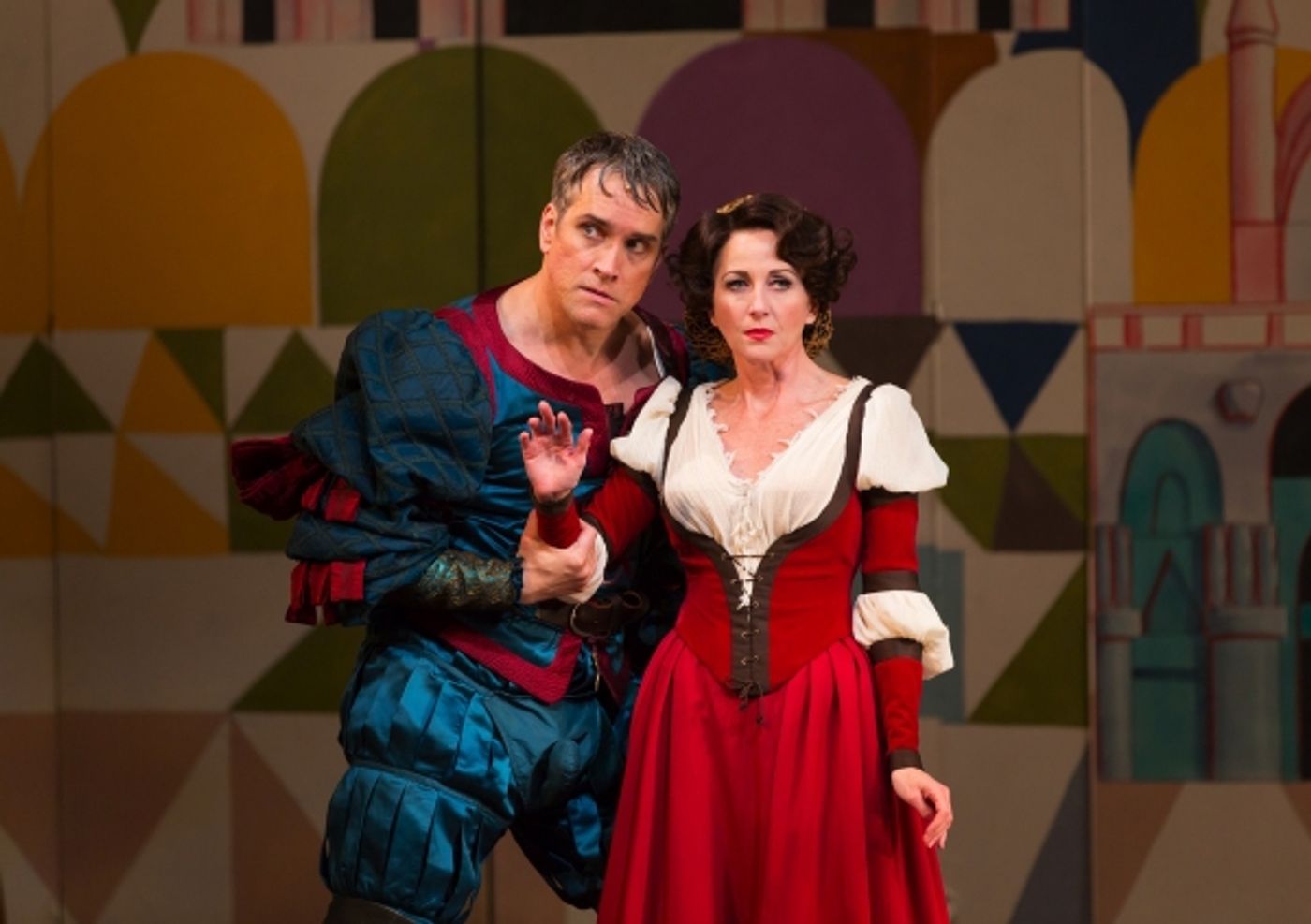 Photo Flash: Sneak Peek at Mike McGowan and Anastasia Barzee in KISS ME, KATE, Coming to The Old Globe  Image