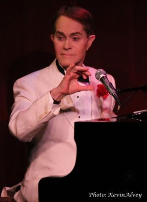 Steve Ross @ BroadwayWorld Steve Ross Photo