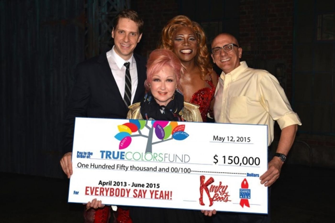 Photo Flash: BC/EFA, KINKY BOOTS Cast Presents $150K to Cyndi Lauper and the True Colors Fund  Image