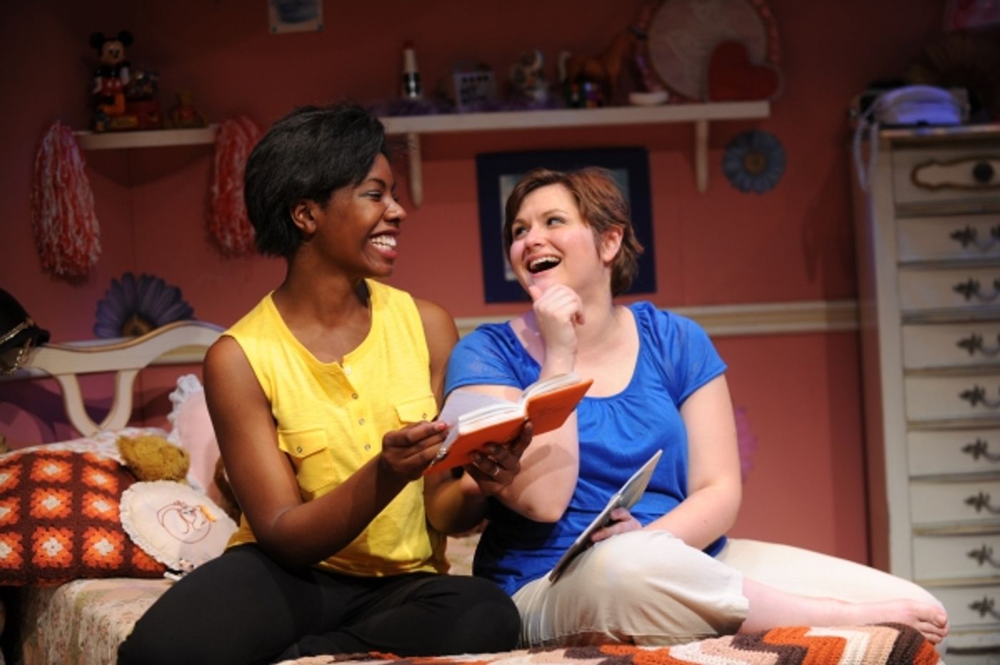 Photo Flash: GIRLS ONLY - THE SECRET COMEDY OF WOMEN Returns to the CLO Cabaret Photo Flash: GIRLS ONLY - THE SECRET COMEDY OF WOMEN Returns to the CLO Cabaret Image