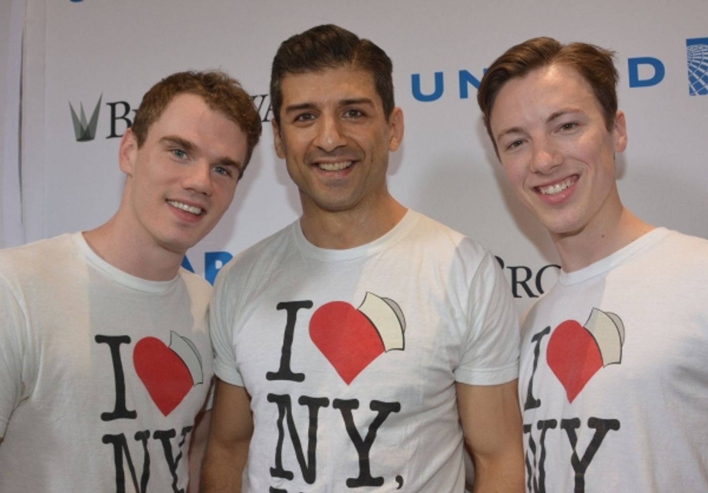 Photo Coverage: Hangin' with the Stars of 2015 Stars In The Alley!  Image